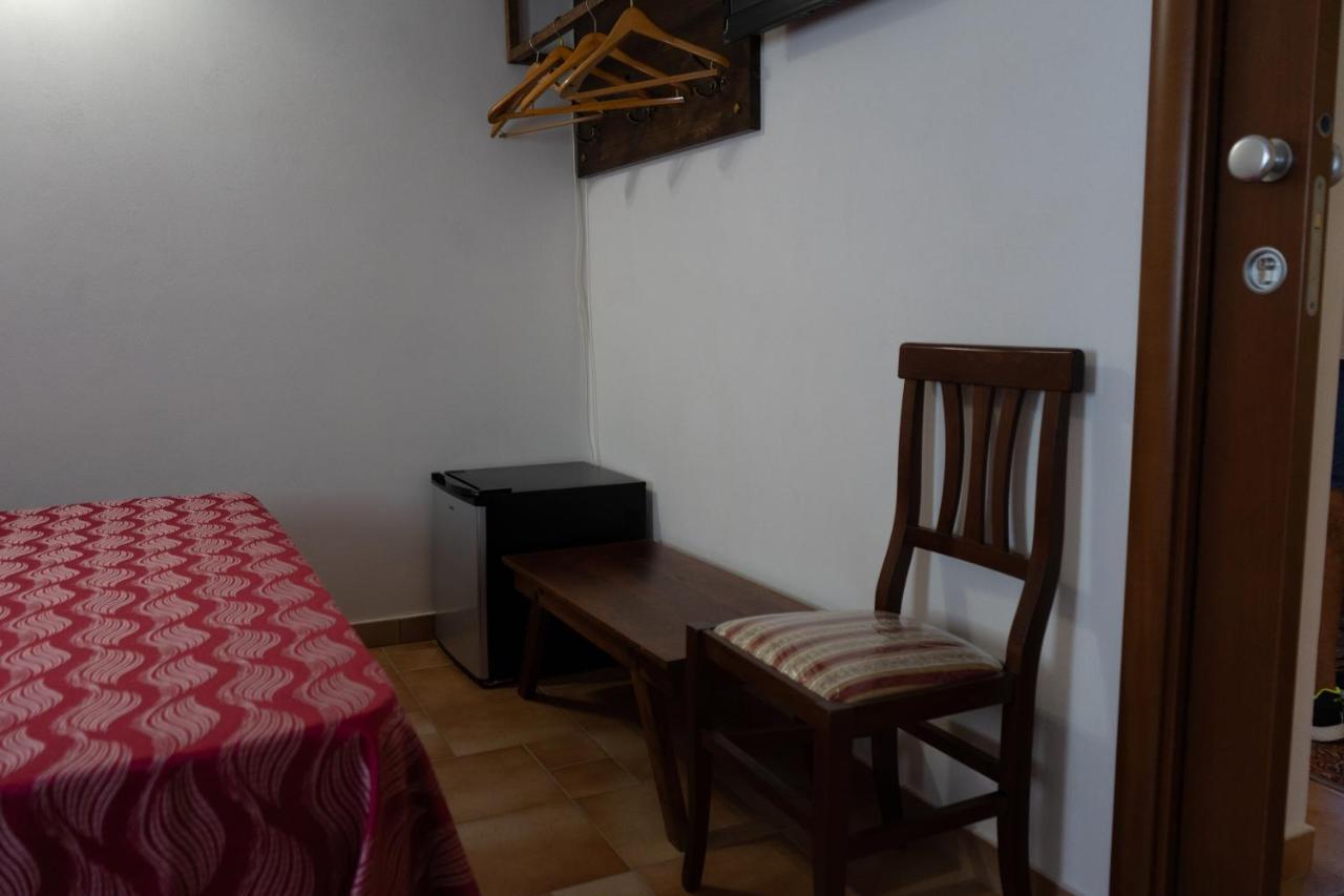 B&B 4 Stagioni Dattilo Экстерьер фото