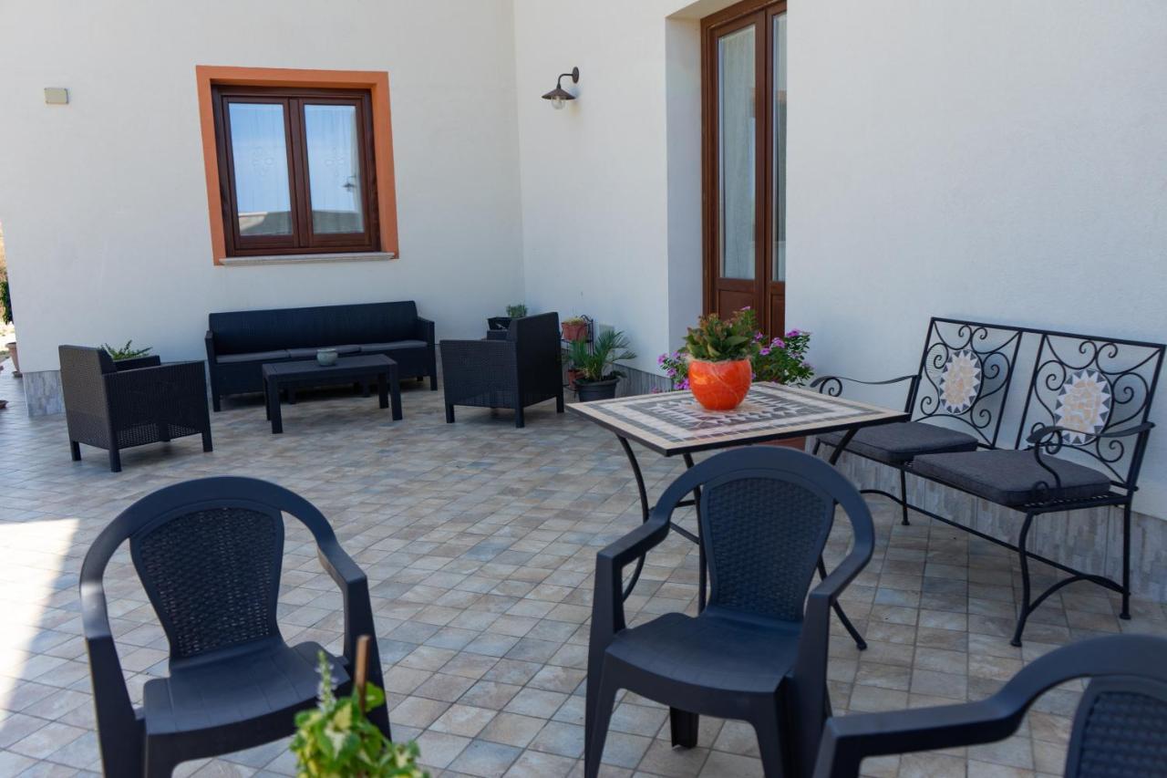 B&B 4 Stagioni Dattilo Экстерьер фото